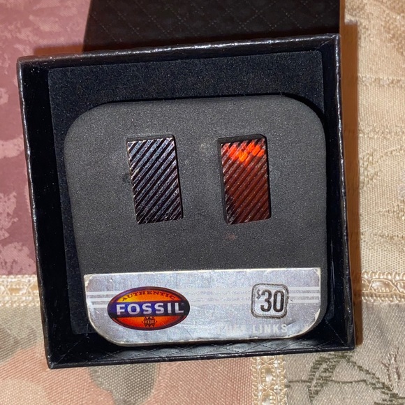 FOSSIL CUFFLINKS, Stylish & Classy Silver & Black Rectangular, NWT! - Picture 8 of 13